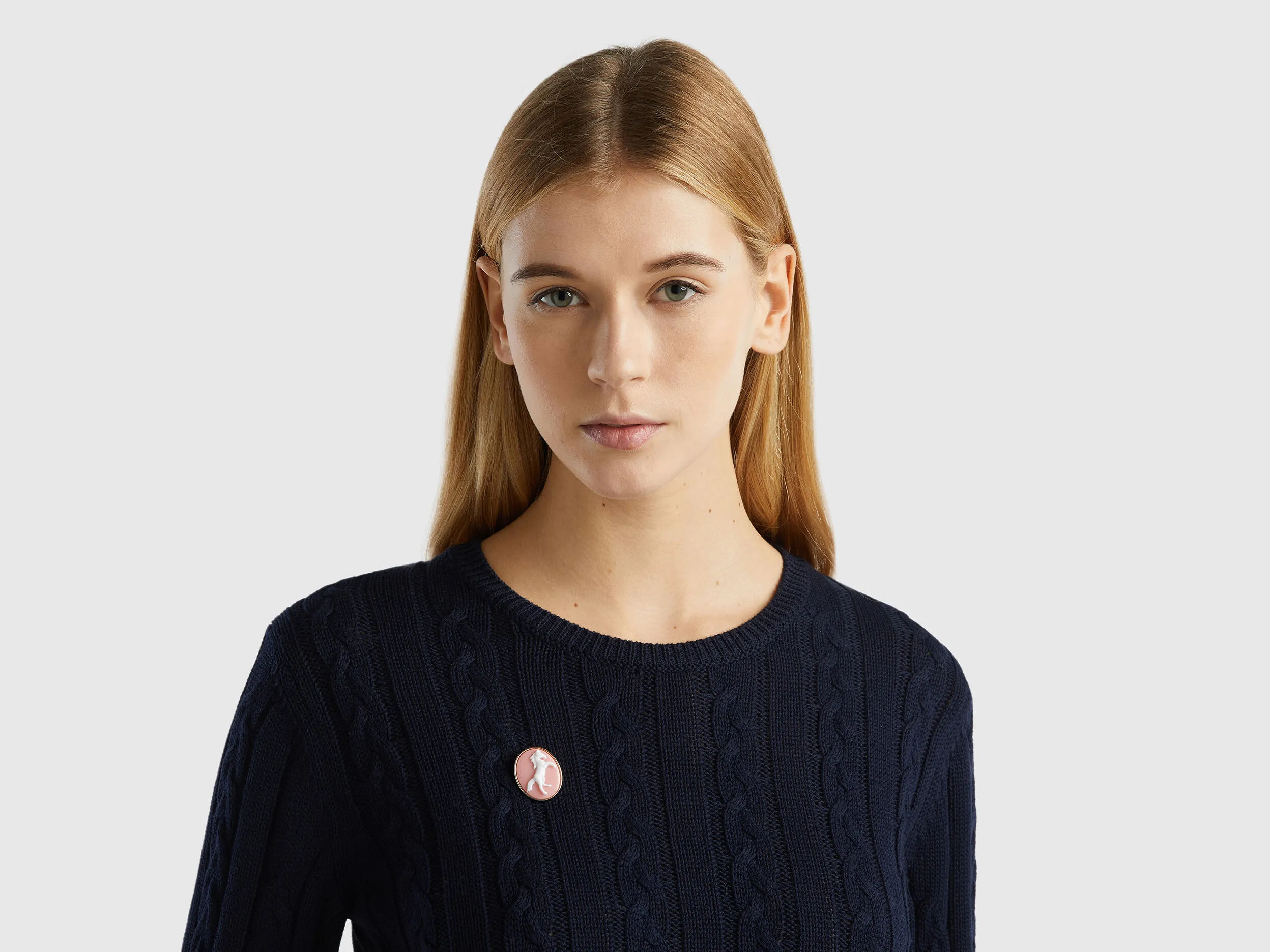 Broche camafeo rosa