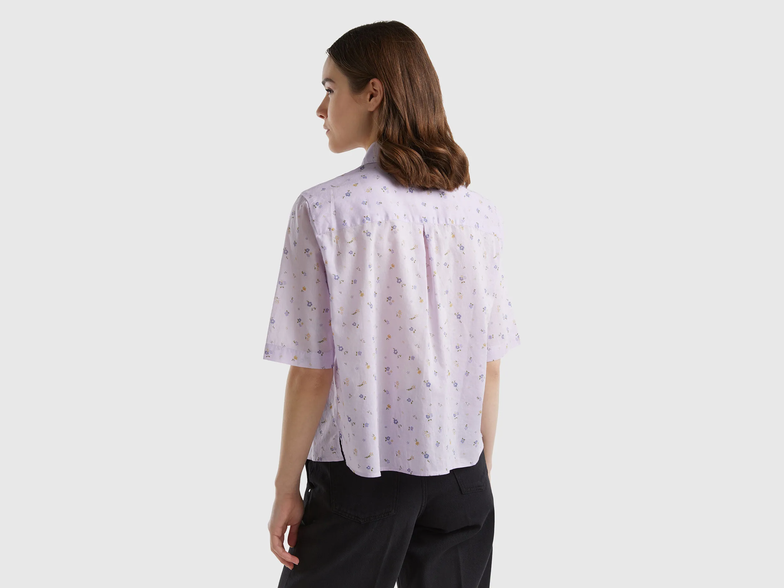 Camisa estampada de manga corta