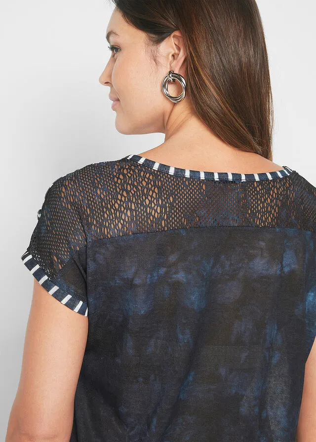 CAMISETA CON EFECTO BATIK Y PEDRERíA AZULBLANCO LANA ESTAMPADO