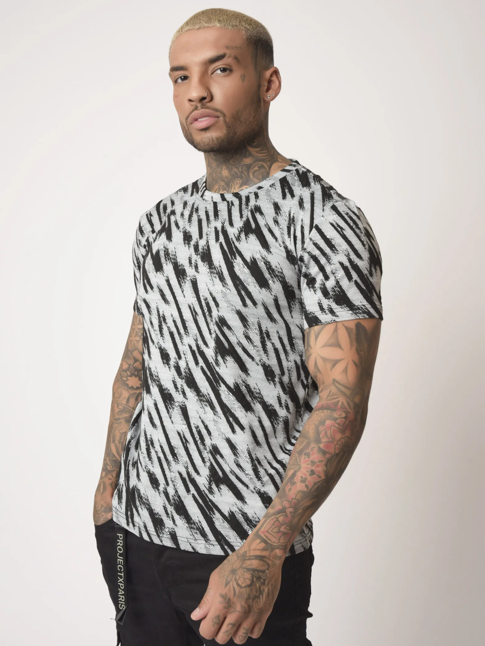Camiseta con estampado gráfico de cebra