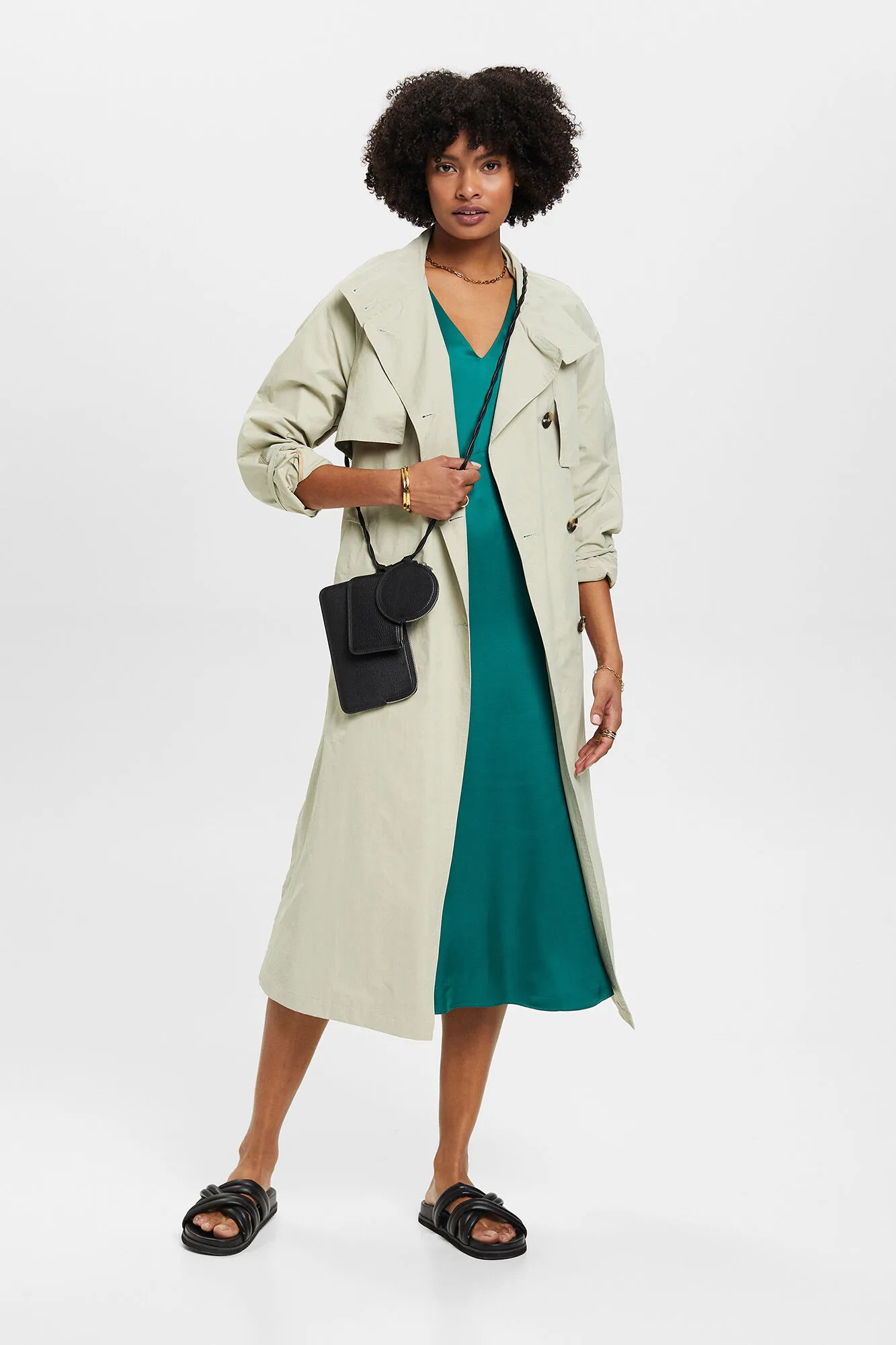 Esprit Vestido midi satinado viscosa