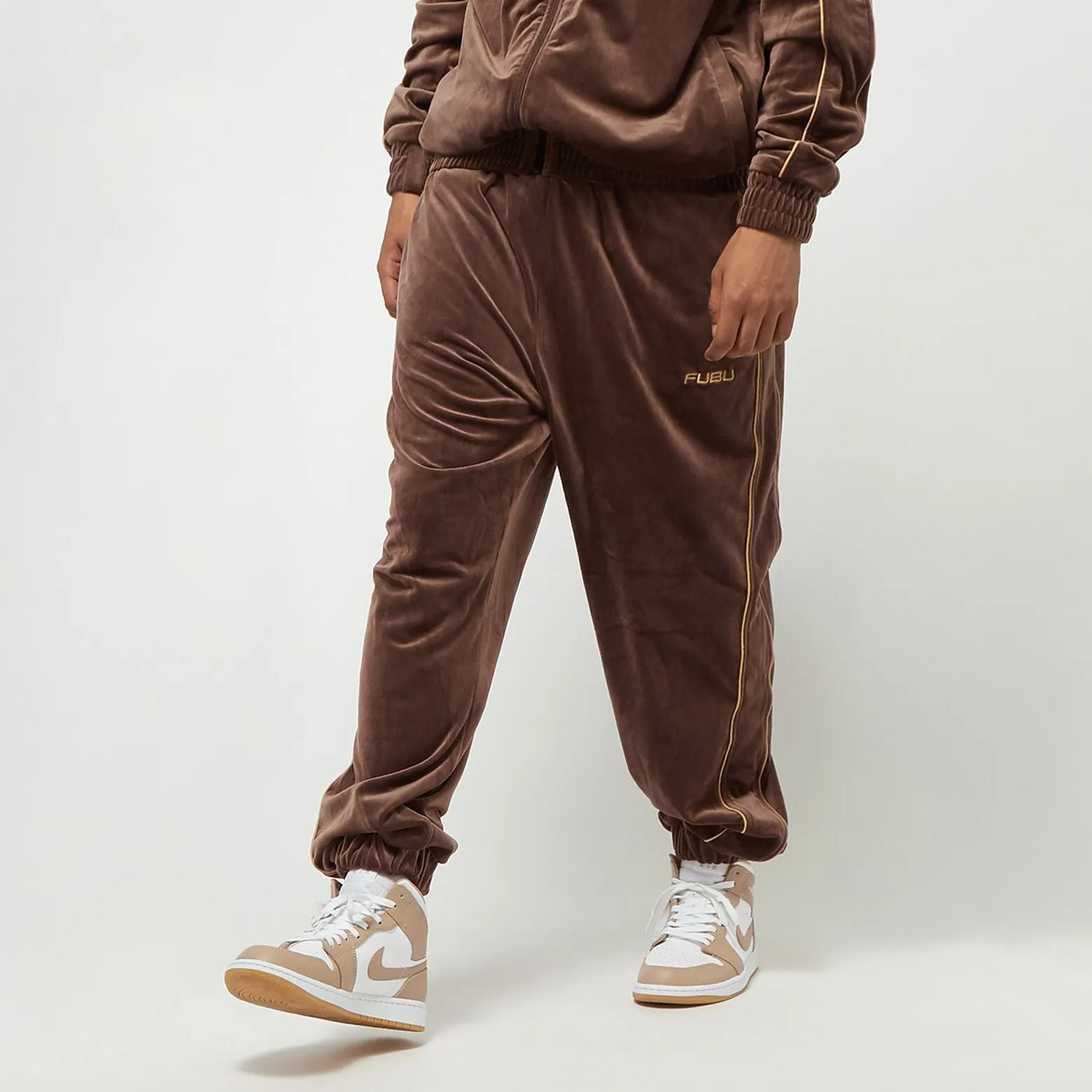 fubu pantalón velours track