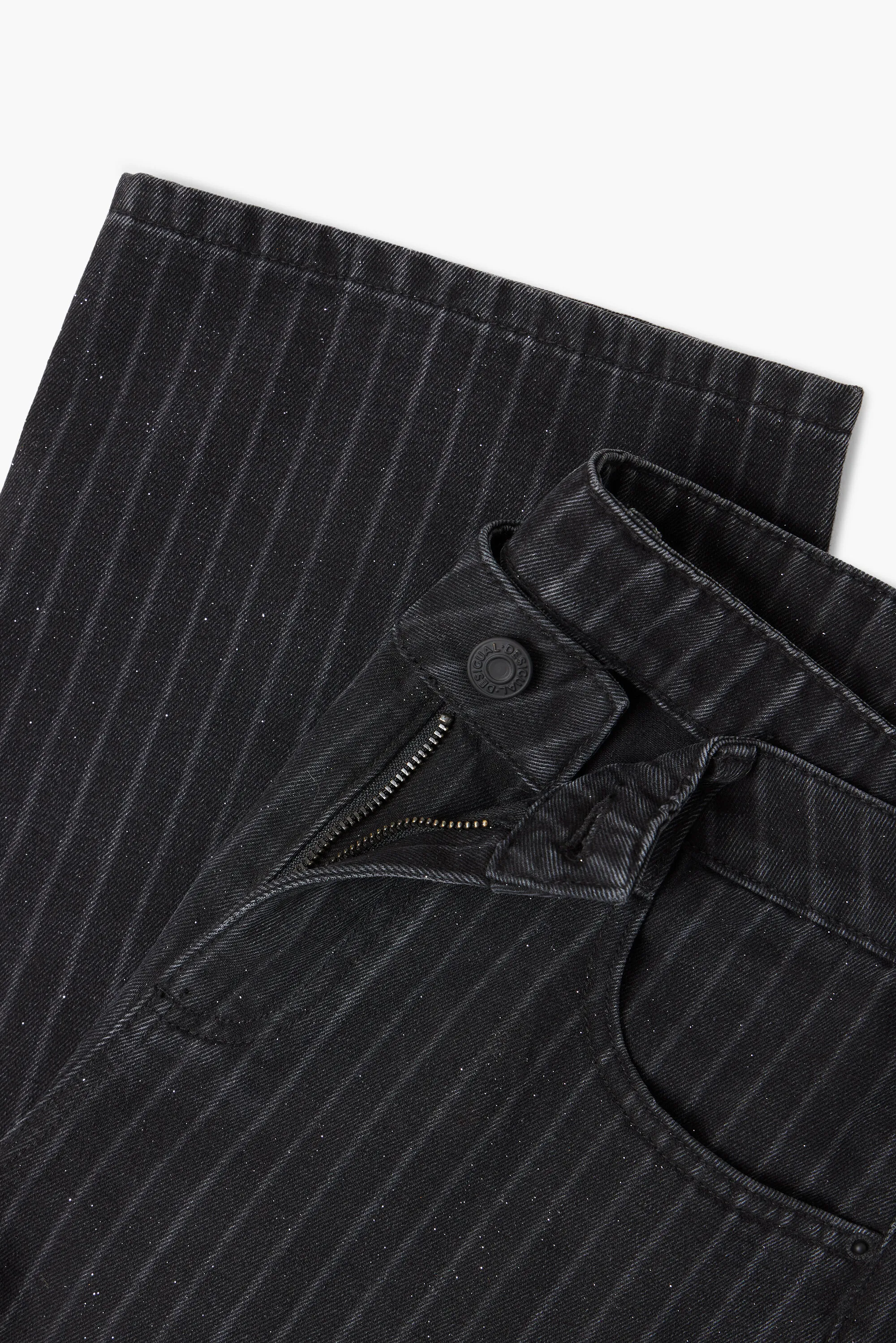 Jeans rectos pespuntes