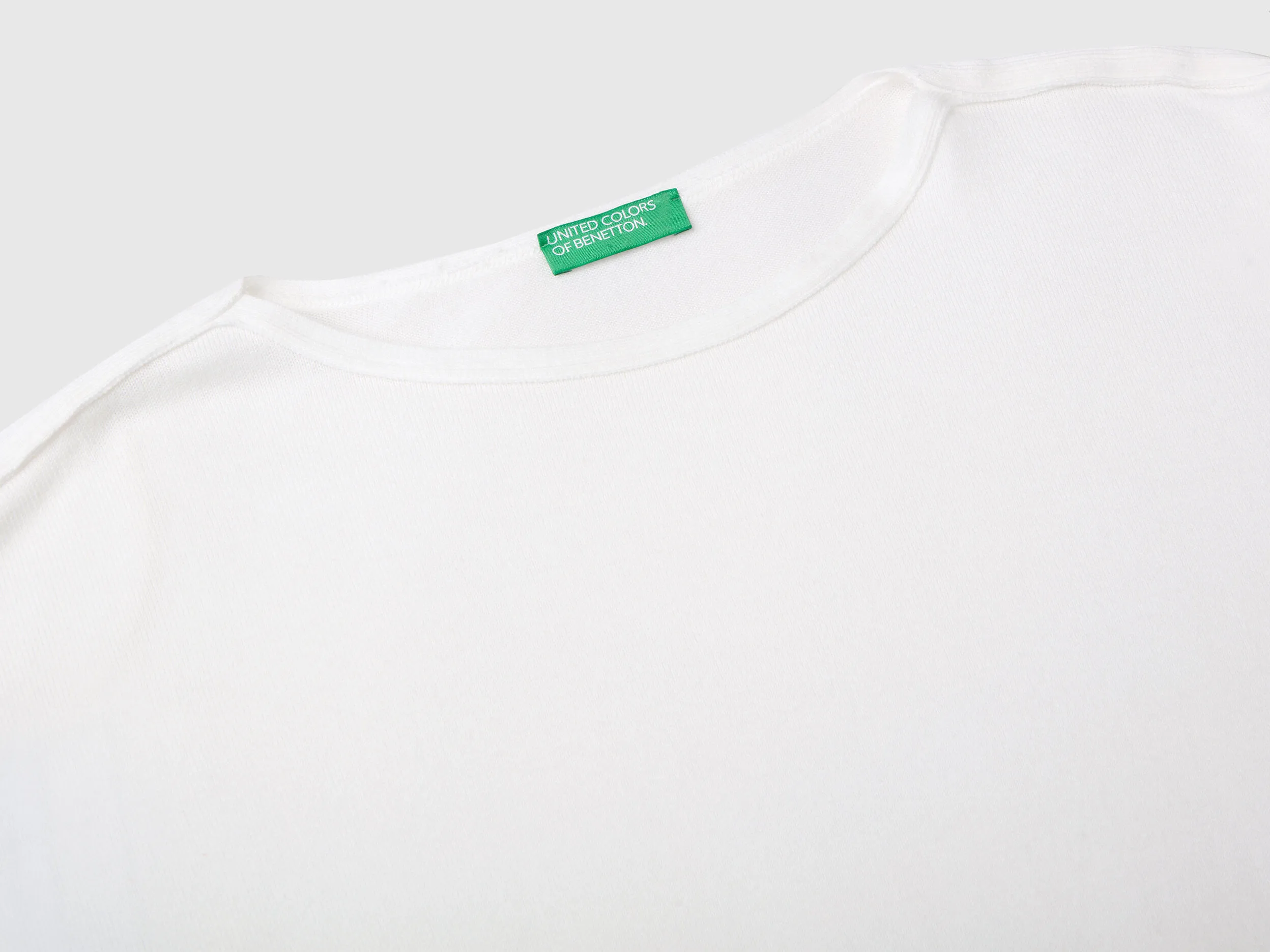 Jersey con escote barco
