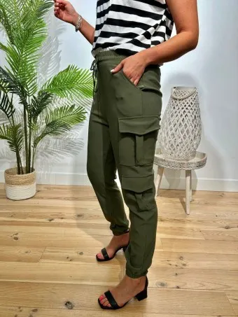 Jogger Cargo KYLTYRE Verde Militar