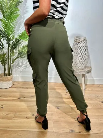 Jogger Cargo KYLTYRE Verde Militar