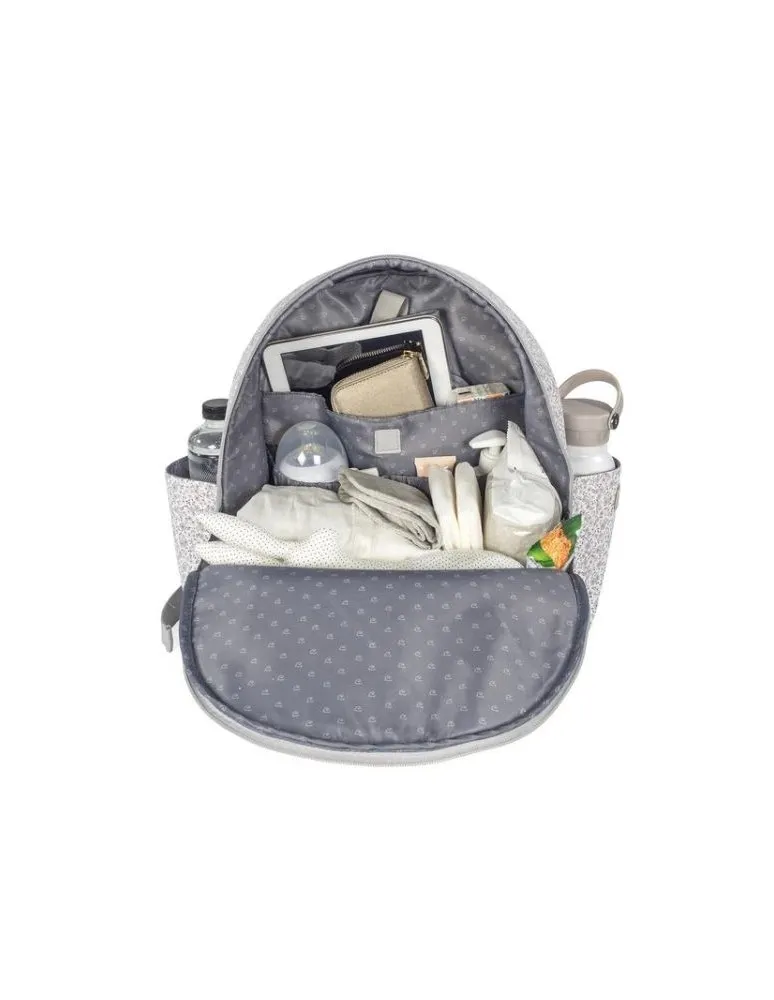 MOCHILA FLOWER MELLOW GRIS PASITO A PASITO