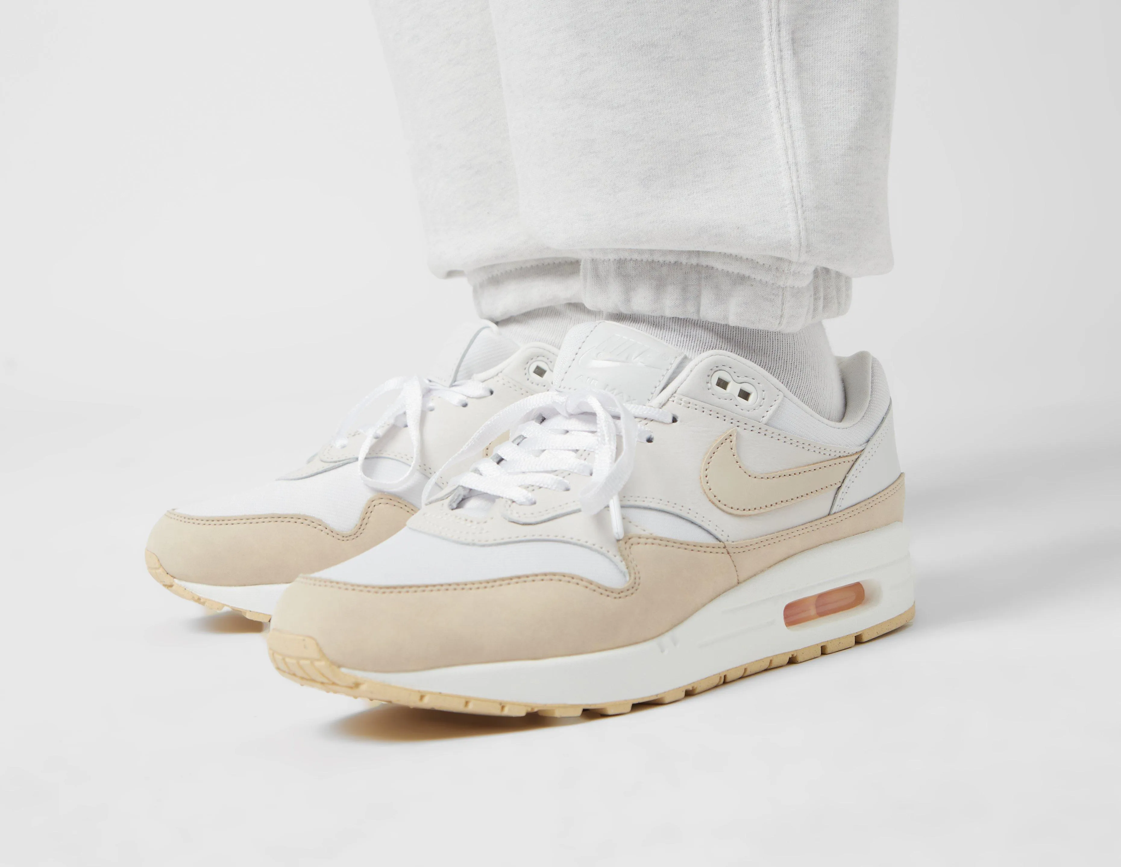 Nike pantalón NRG Premium Essentials