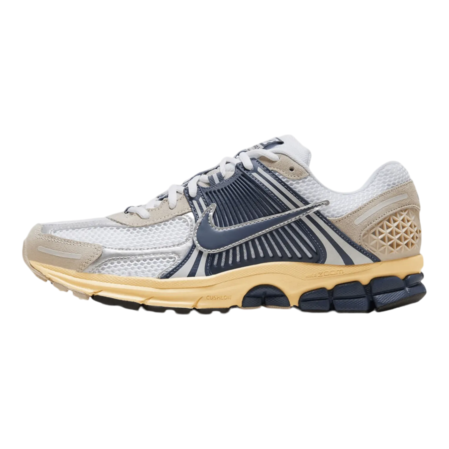 NIKE ZOOM VOMERO 5 