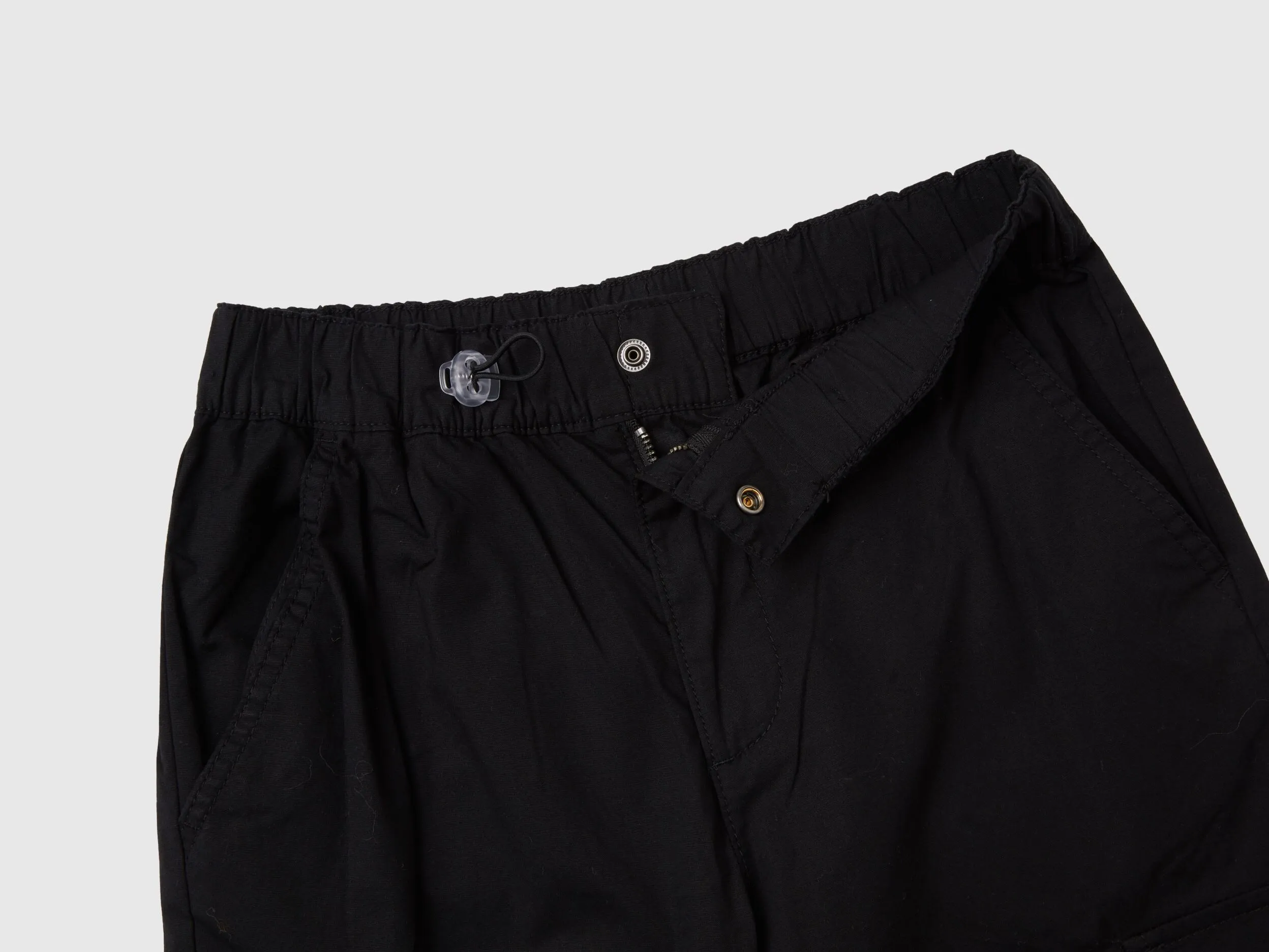 Pantalón parachute de algodón elástico