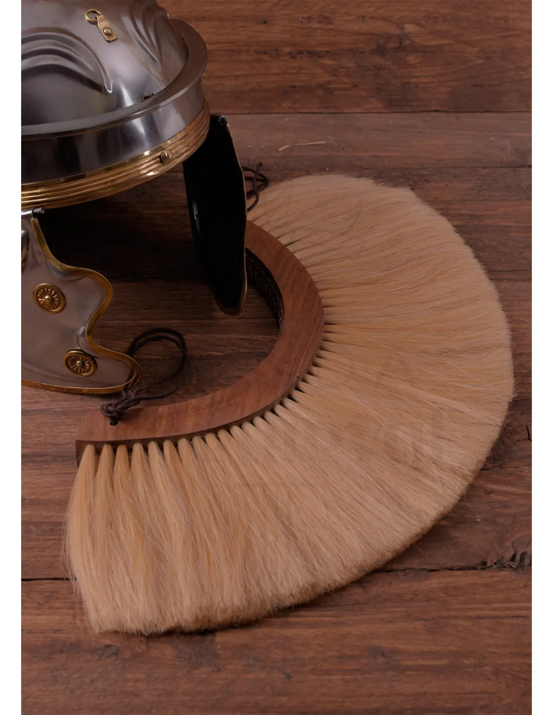 PENACHO EN MADERA PARA CASCO ROMANO  BEIGE