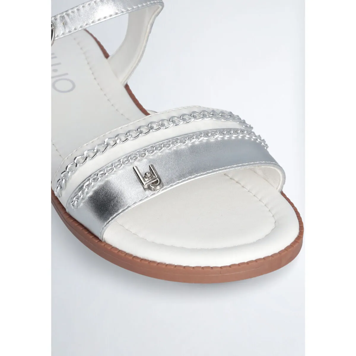 Sandalias con cadenas para niña