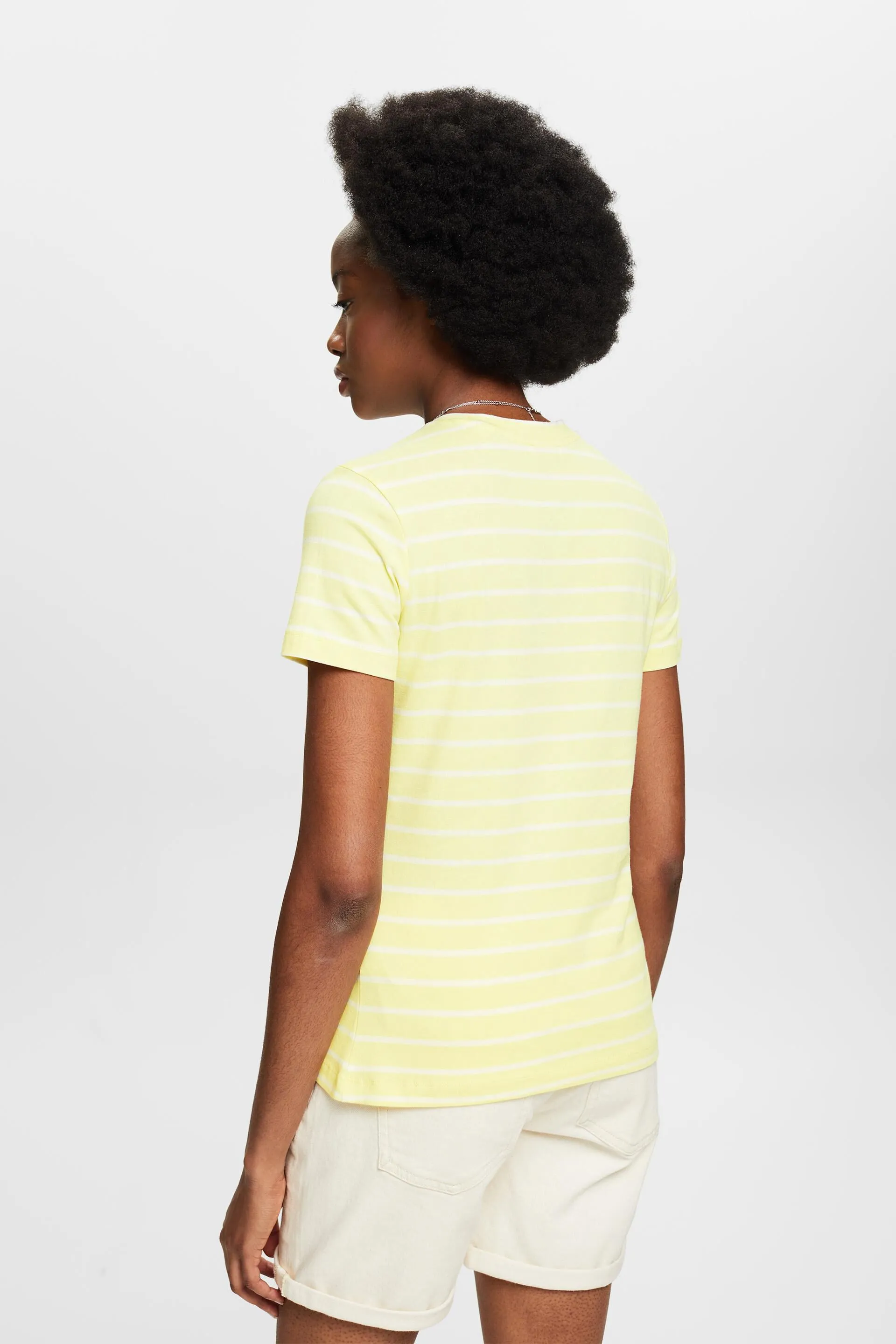 Top de rayas con cuello redondo