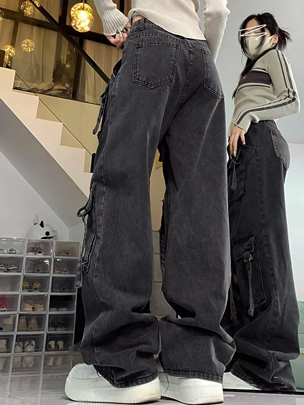 Vaqueros cargo Street con múltiples bolsillos y talle alto